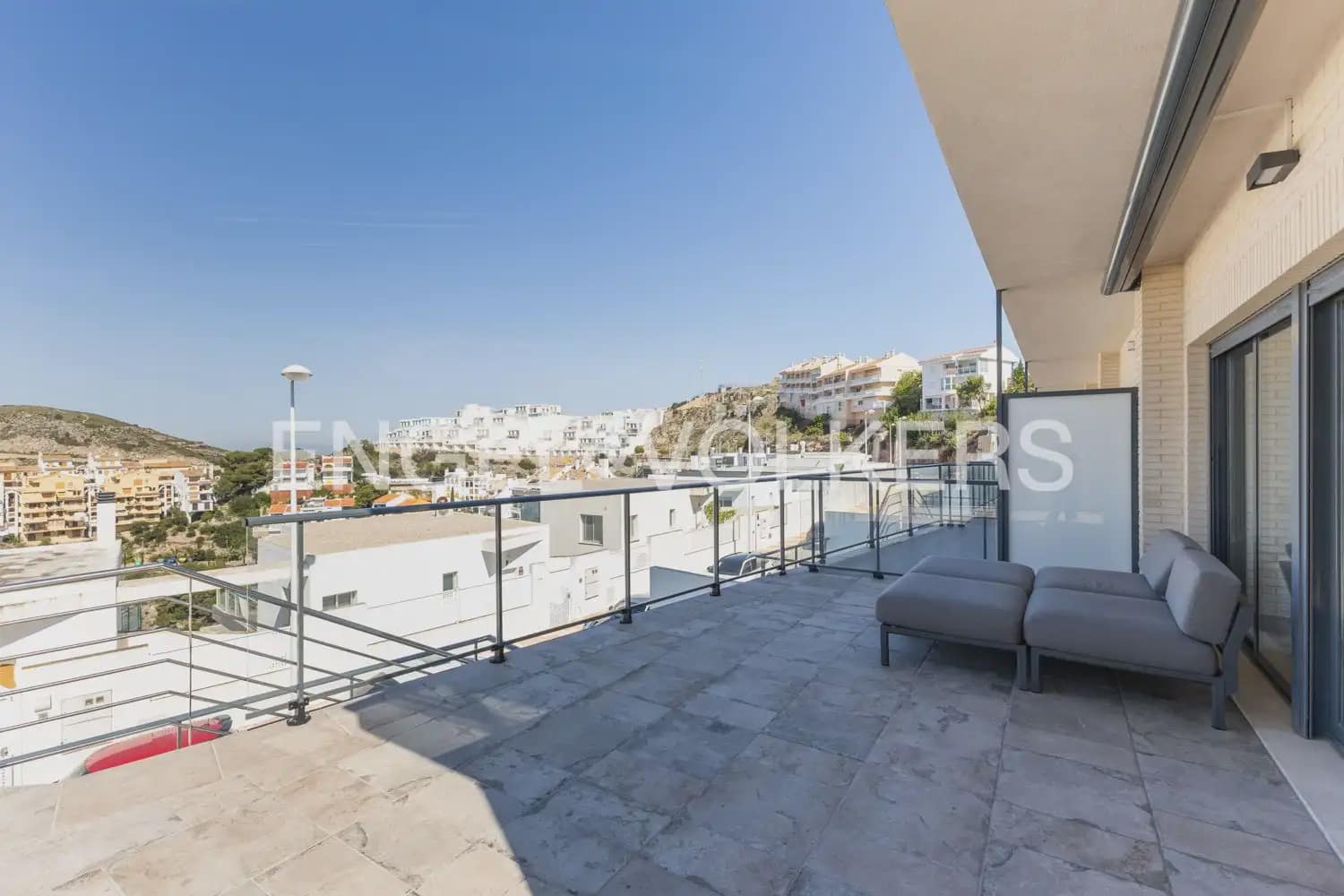 3 sypialnia Willa na sprzedaż w Cullera z basenem garażem - 560 000 € (Ref: 9898291)