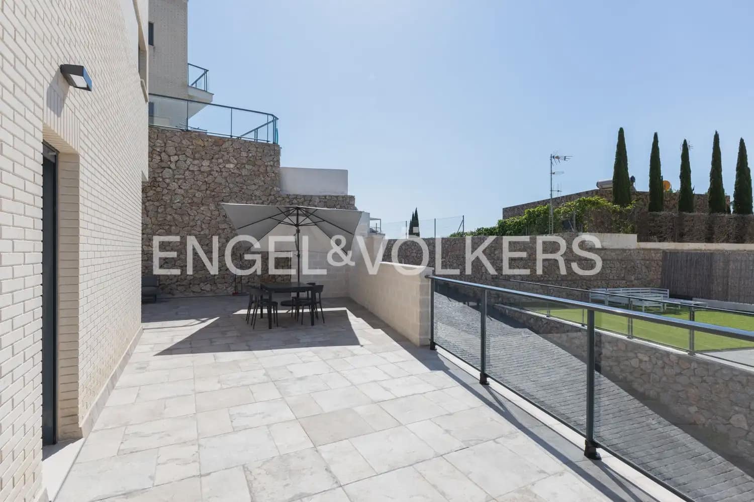 3 sypialnia Willa na sprzedaż w Cullera z basenem garażem - 560 000 € (Ref: 9898291)