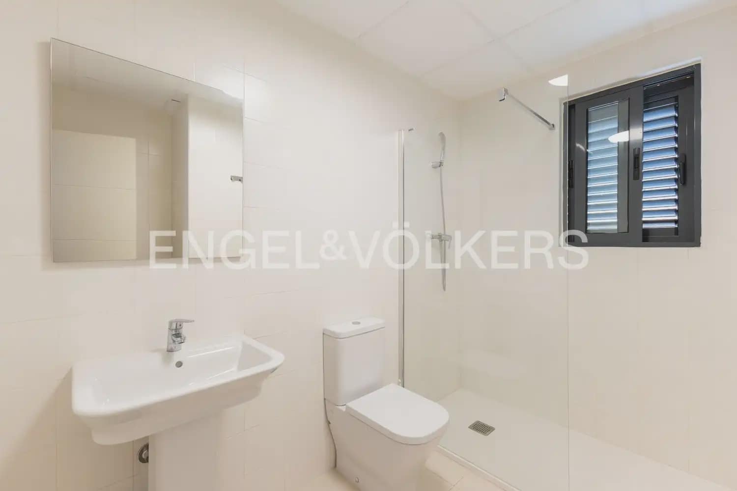 3 sypialnia Willa na sprzedaż w Cullera z basenem garażem - 560 000 € (Ref: 9898291)