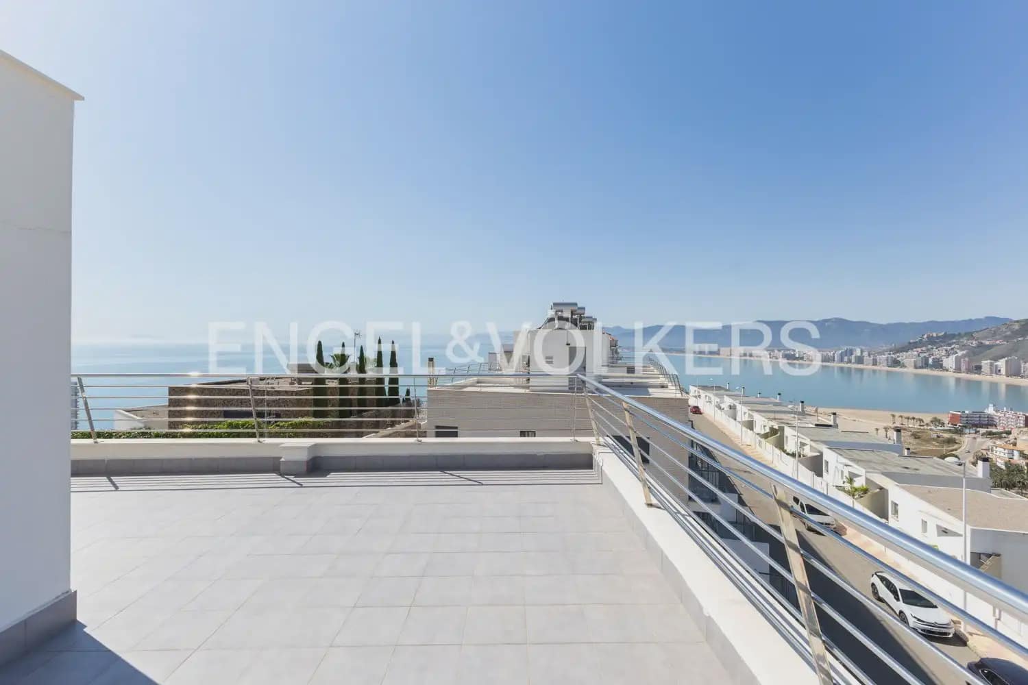 3 sypialnia Willa na sprzedaż w Cullera z basenem garażem - 560 000 € (Ref: 9898291)