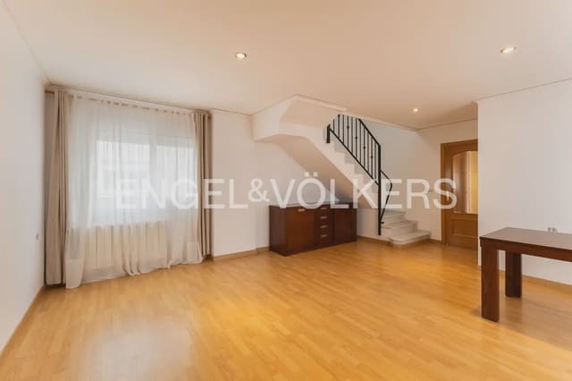 3 camera da letto Attico da affittare in Sagunto / Sagunt con garage - 1.600 € (Rif: 9898292)