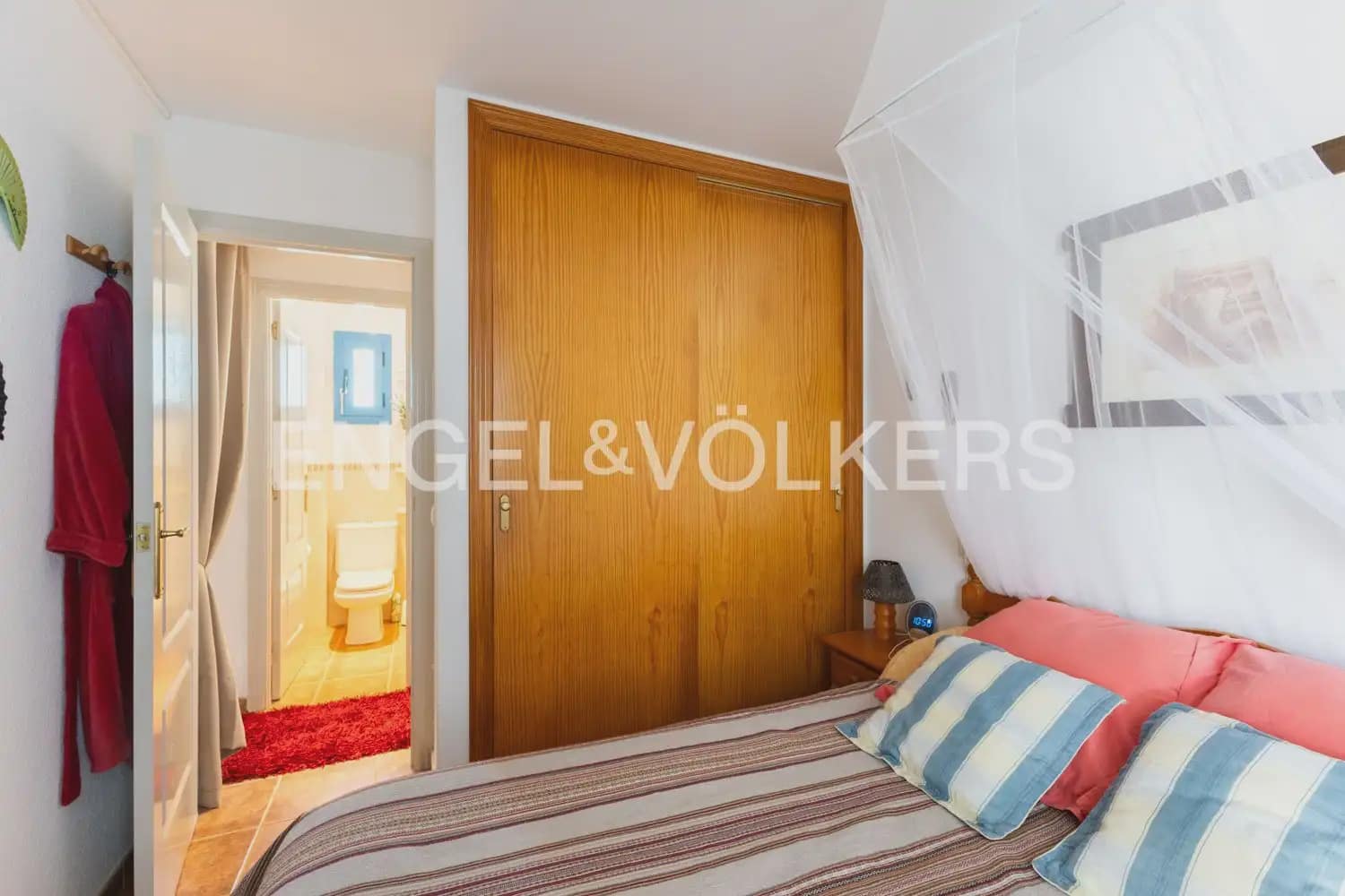 3 bedroom Townhouse for sale in Peniscola with pool garage - € 258,000 (Ref: 9898294)