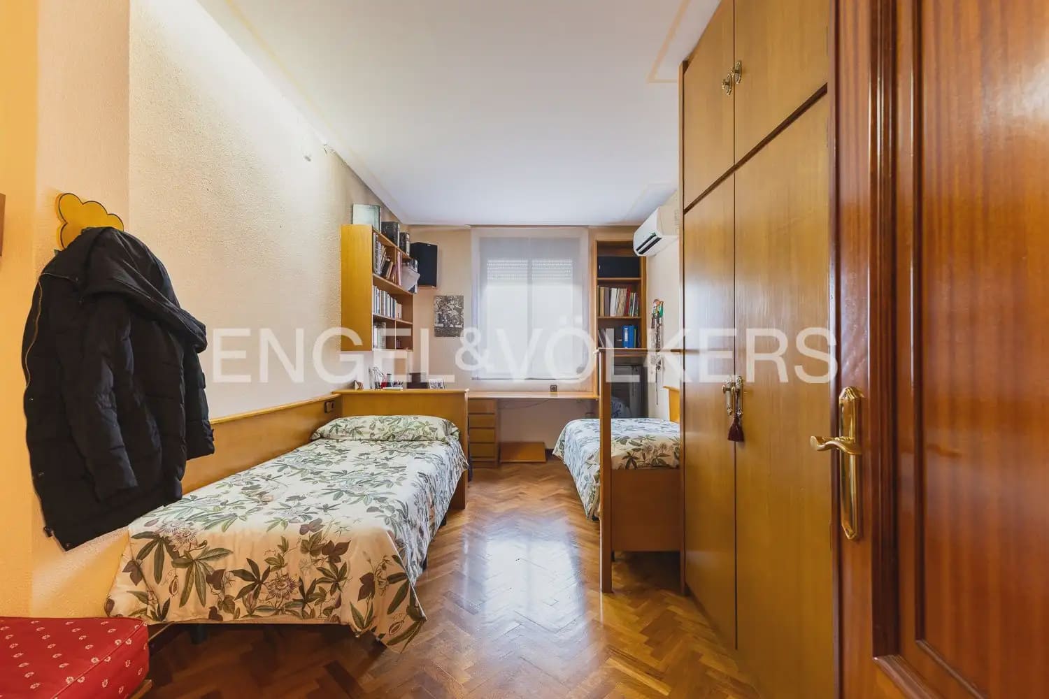 4 quarto Penthouse para venda em Valencia cidade - 1 200 000 € (Ref: 9898296)