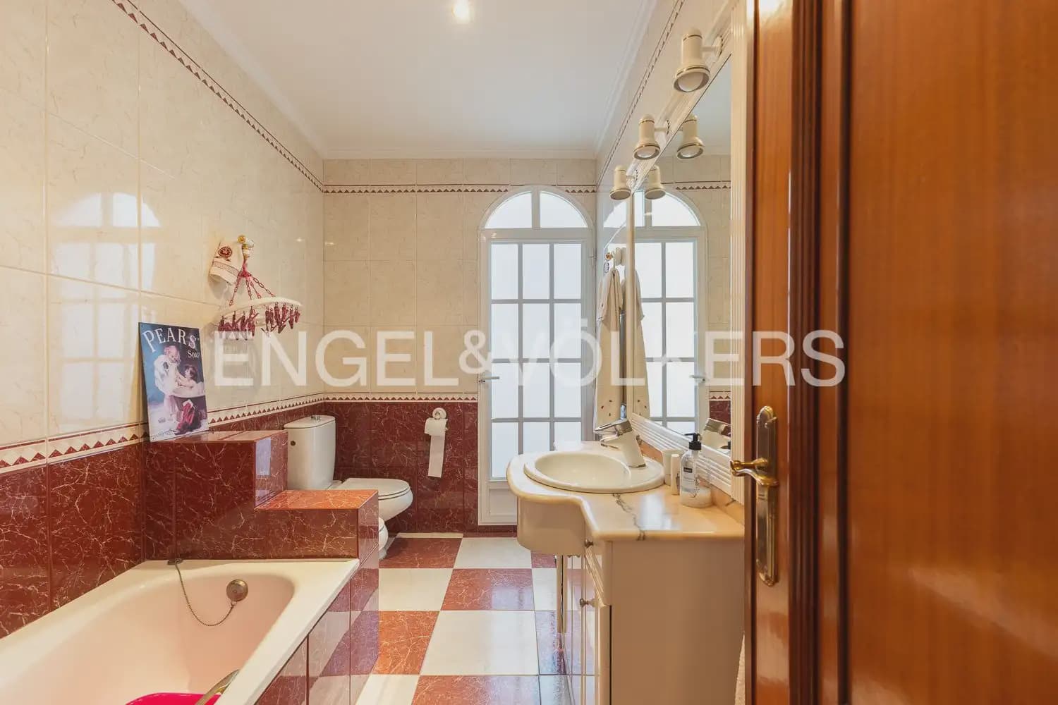 4 quarto Penthouse para venda em Valencia cidade - 1 200 000 € (Ref: 9898296)