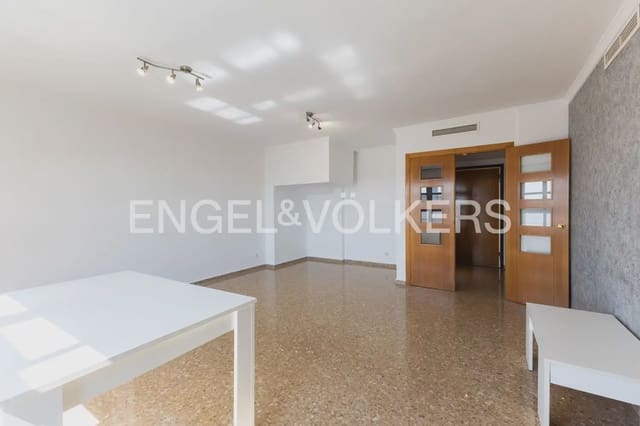 3 sovrum Takvåning att hyra i Cabanyal-Canyamelar, Valencia stad med pool garage - 1 600 € (Ref: 9898297)