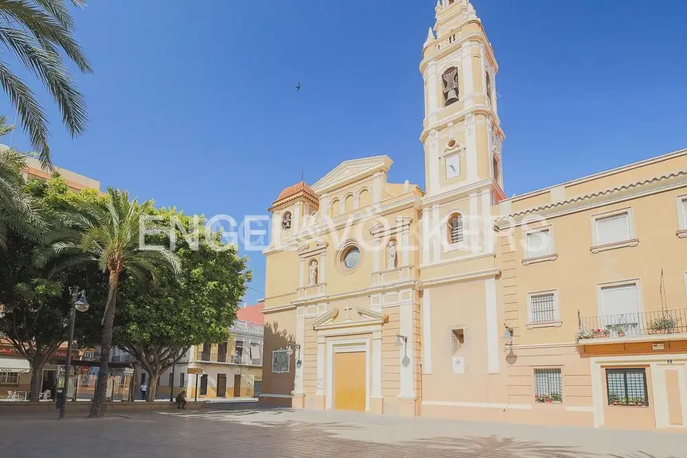 2 bedroom Townhouse for sale in Valencia city - € 295,000 (Ref: 9898298)