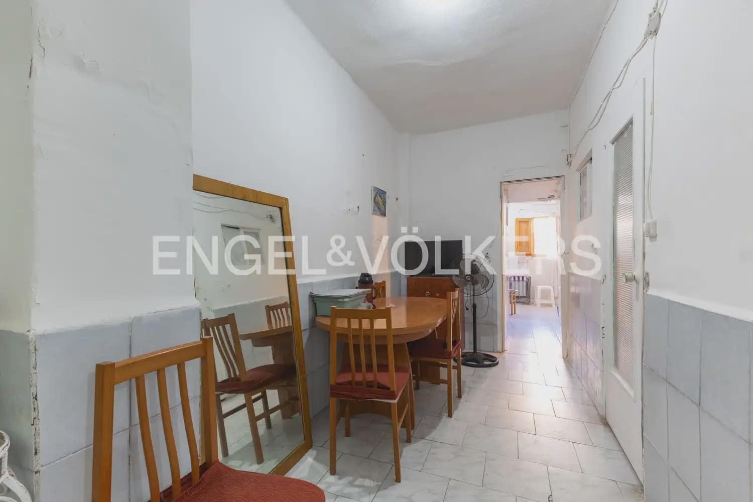 2 bedroom Townhouse for sale in Valencia city - € 295,000 (Ref: 9898298)