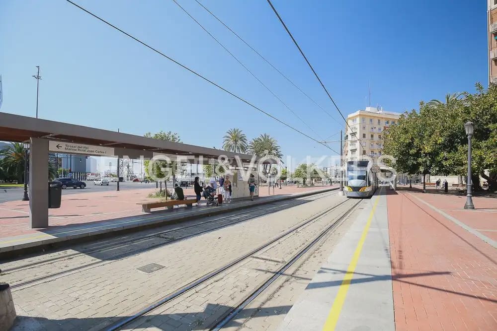 2 bedroom Townhouse for sale in Valencia city - € 295,000 (Ref: 9898298)
