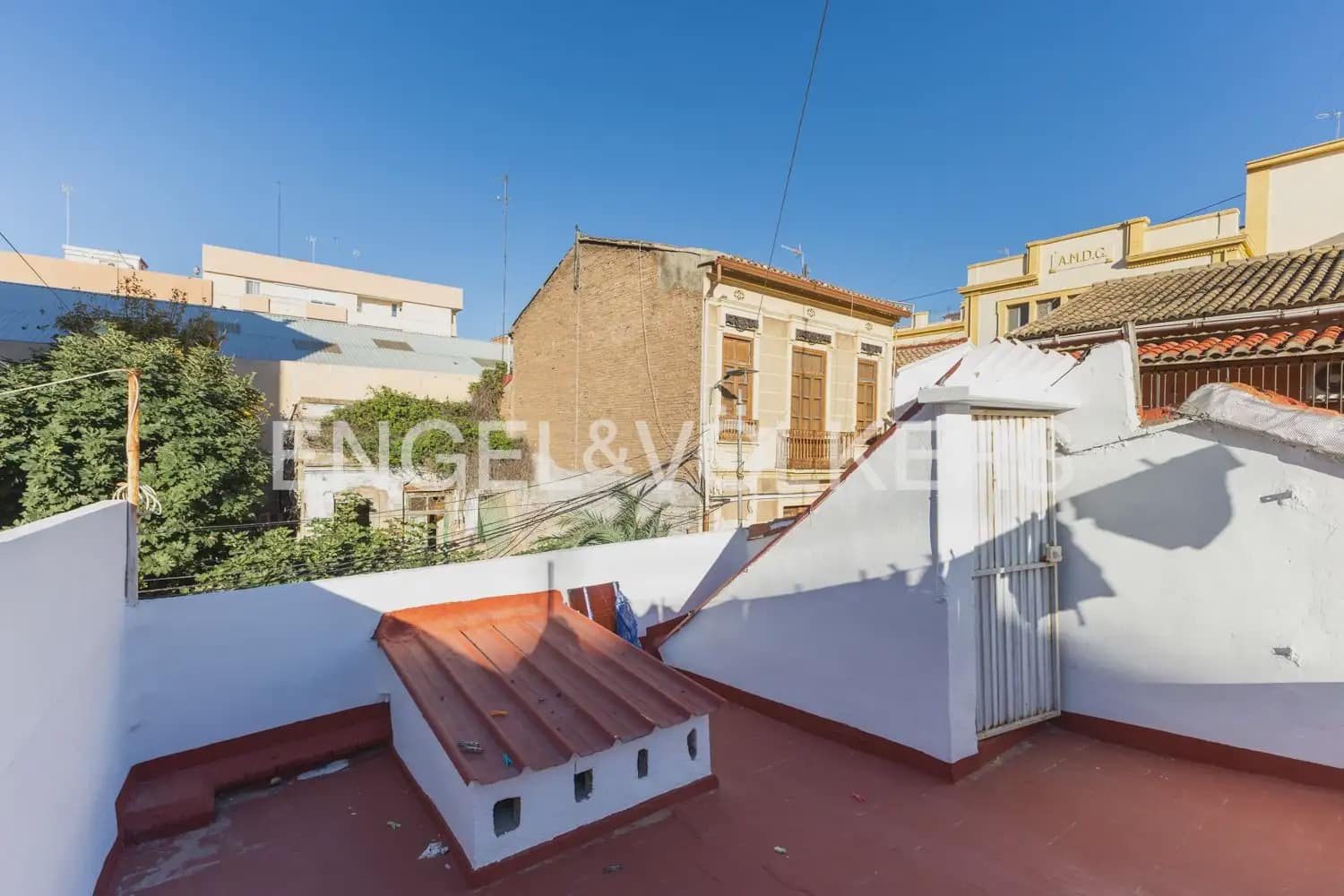 2 bedroom Townhouse for sale in Valencia city - € 295,000 (Ref: 9898298)