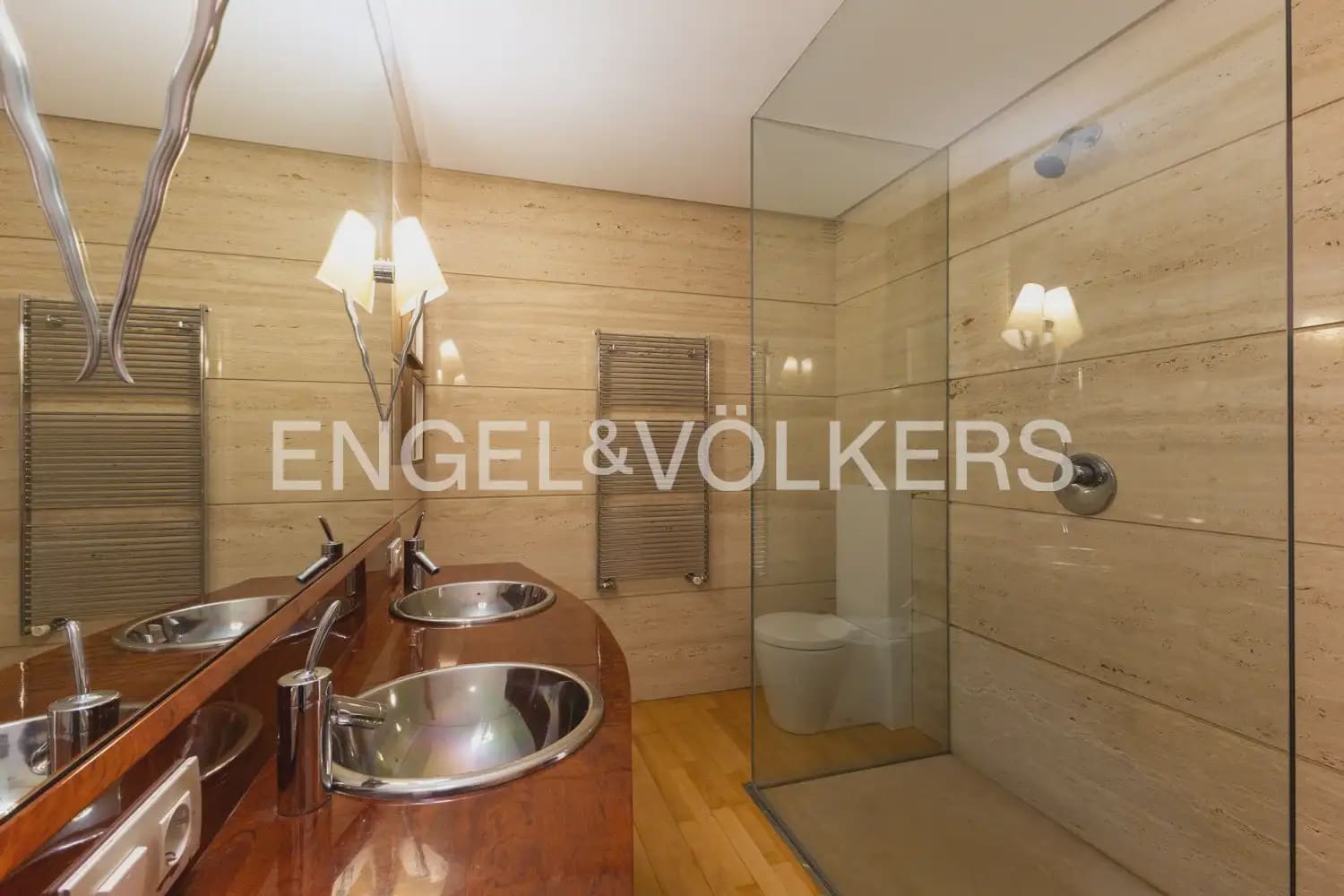 4 makuuhuone Omakotitalo myytävänä paikassa Castello de la Plana - 350 000 € (Ref: 9898299)