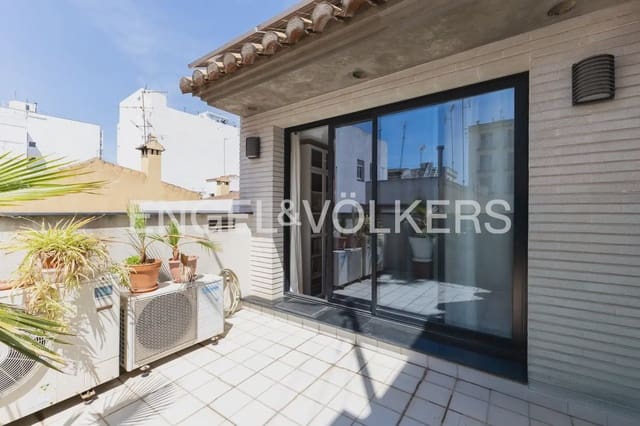 4 makuuhuone Omakotitalo myytävänä paikassa Centro, Castelló de la Plana - 350 000 € (Ref: 9898299)