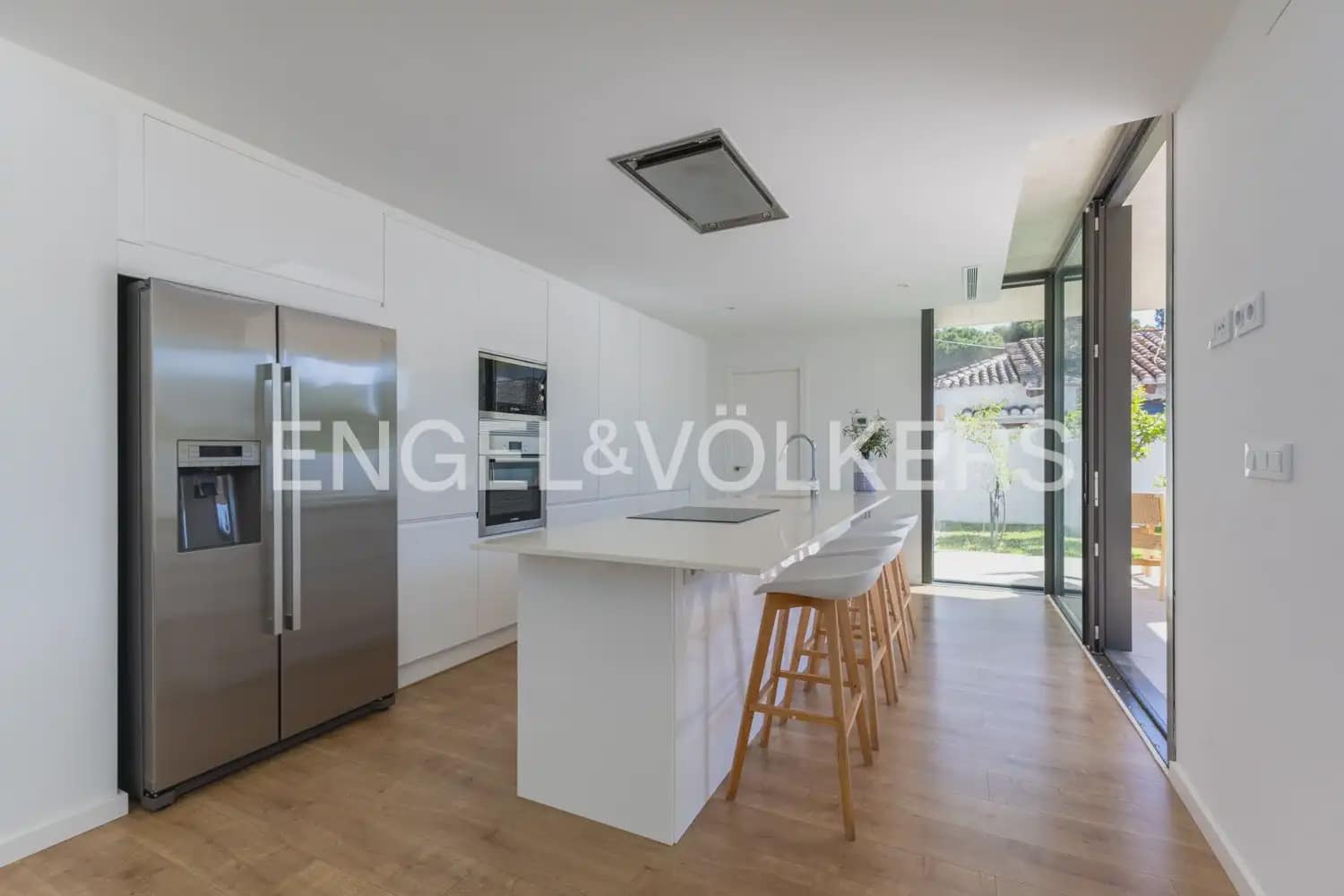 4 soverom Villa til salgs i L'Eliana med svømmebasseng garasje - € 1 190 000 (Ref: 9898300)