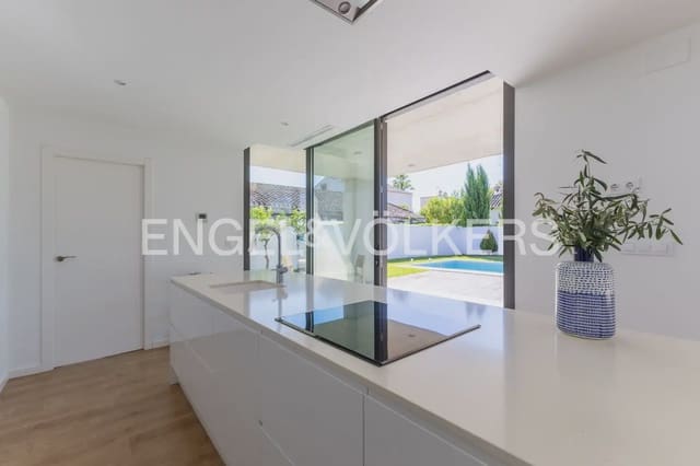4 soverom Villa til salgs i L'Eliana med svømmebasseng garasje - € 1 190 000 (Ref: 9898300)