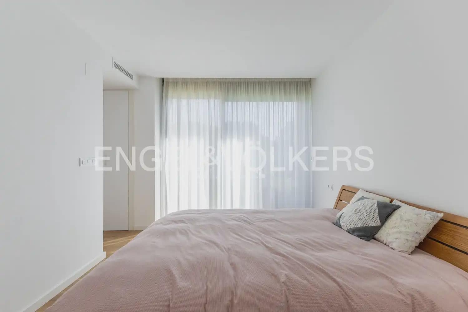 4 soverom Villa til salgs i L'Eliana med svømmebasseng garasje - € 1 190 000 (Ref: 9898300)