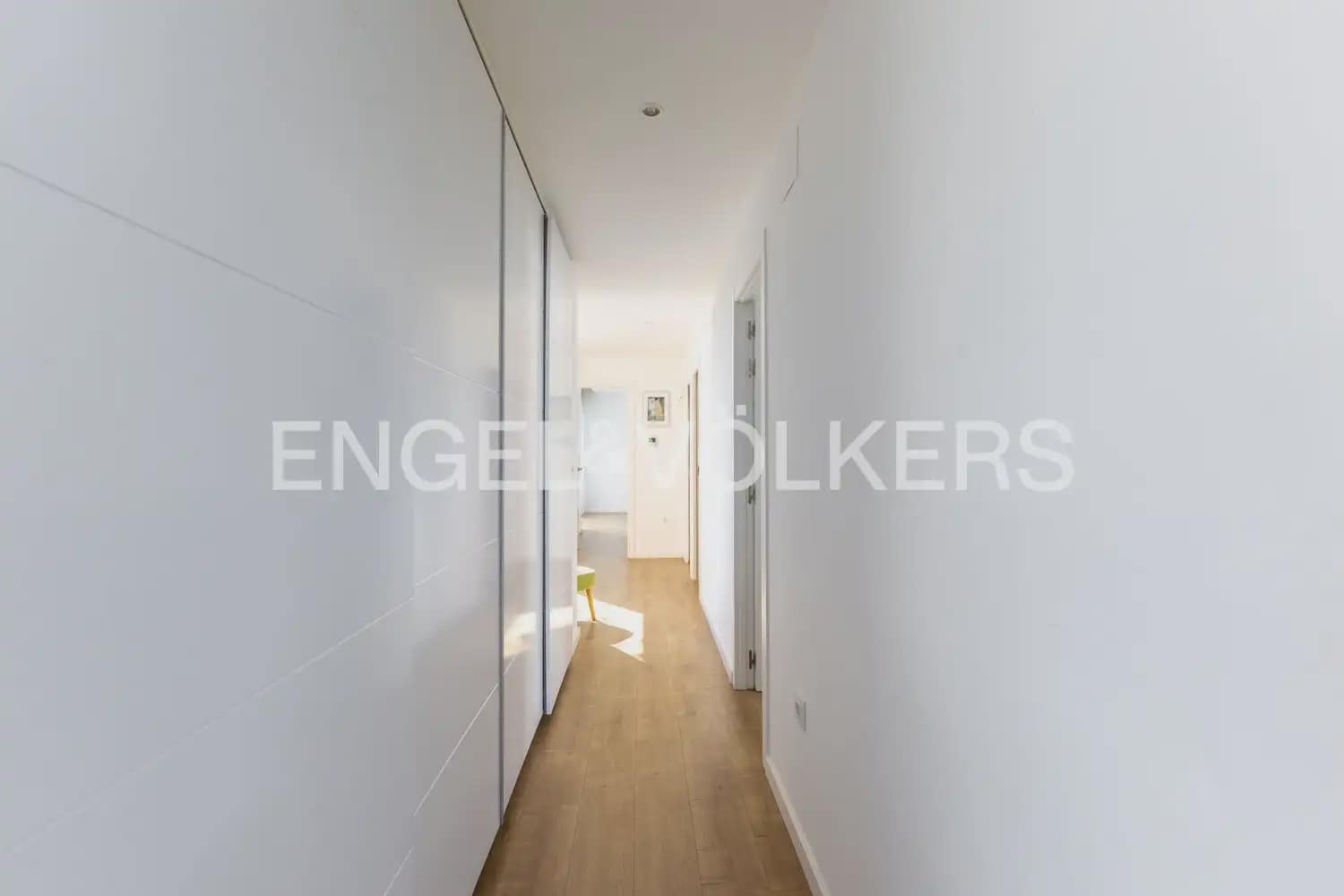 4 soverom Villa til salgs i L'Eliana med svømmebasseng garasje - € 1 190 000 (Ref: 9898300)