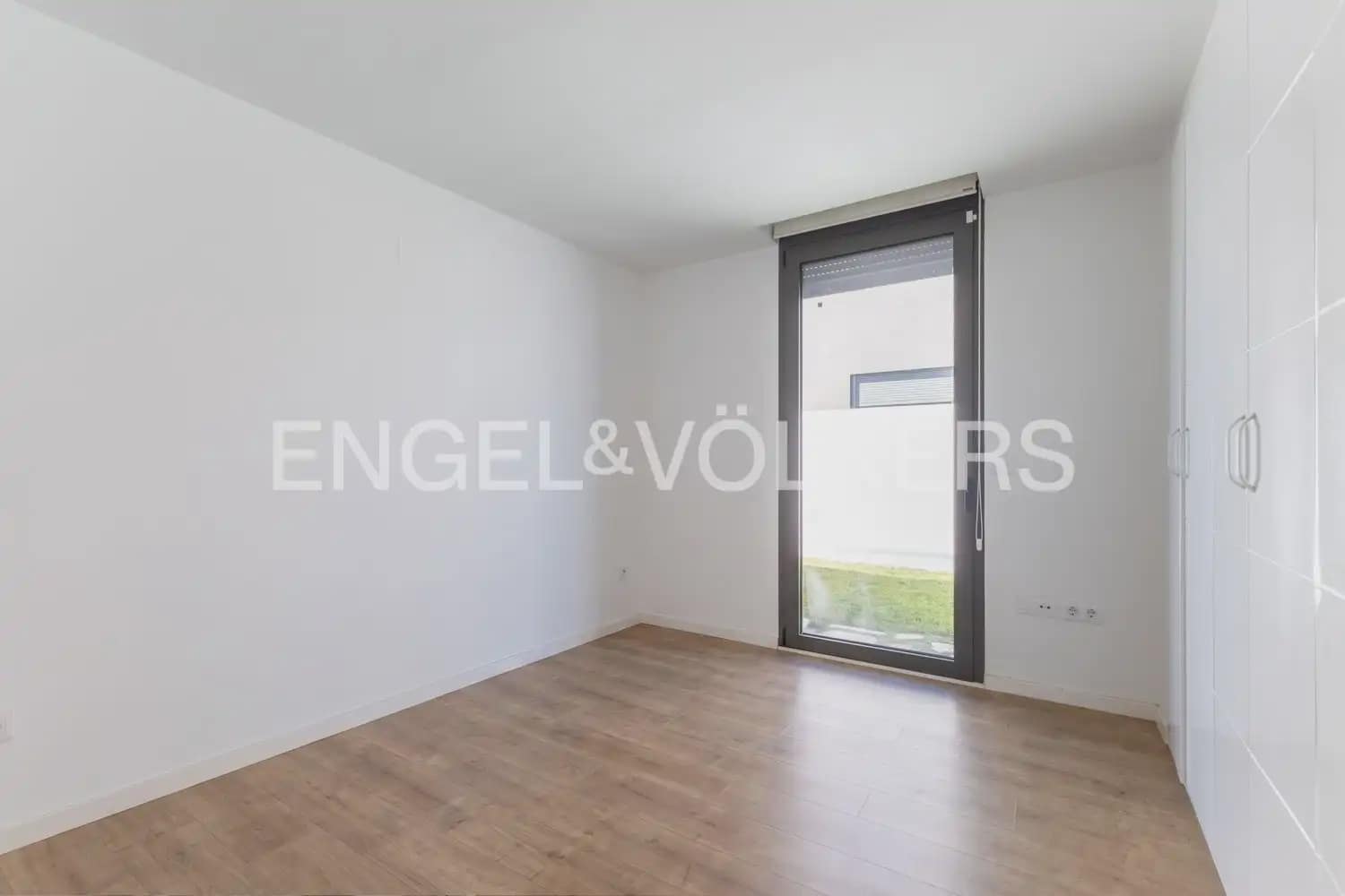 4 soverom Villa til salgs i L'Eliana med svømmebasseng garasje - € 1 190 000 (Ref: 9898300)