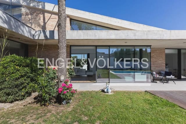 4 soverom Villa til salgs i L'Eliana med svømmebasseng garasje - € 1 190 000 (Ref: 9898300)