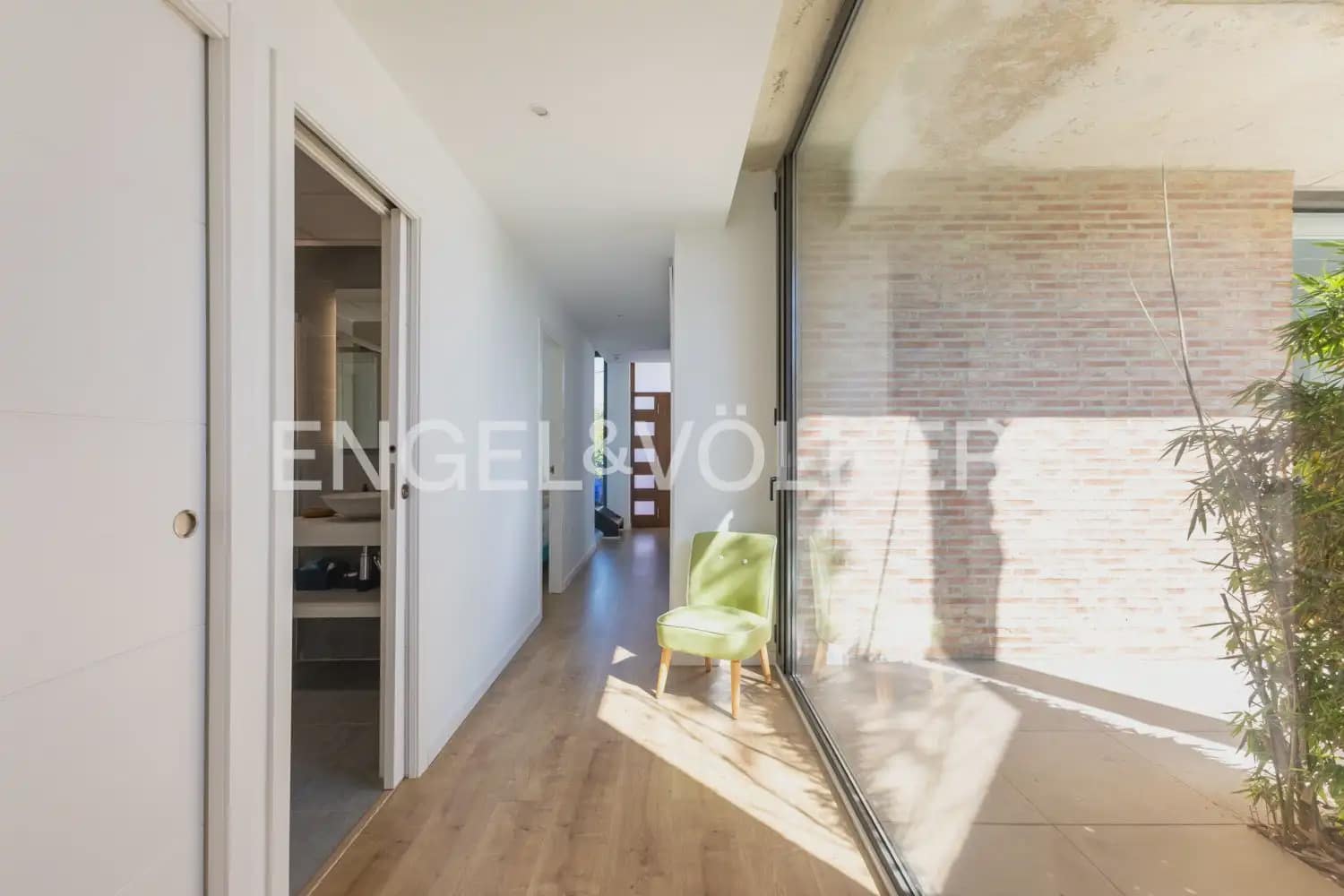 4 soverom Villa til salgs i L'Eliana med svømmebasseng garasje - € 1 190 000 (Ref: 9898300)