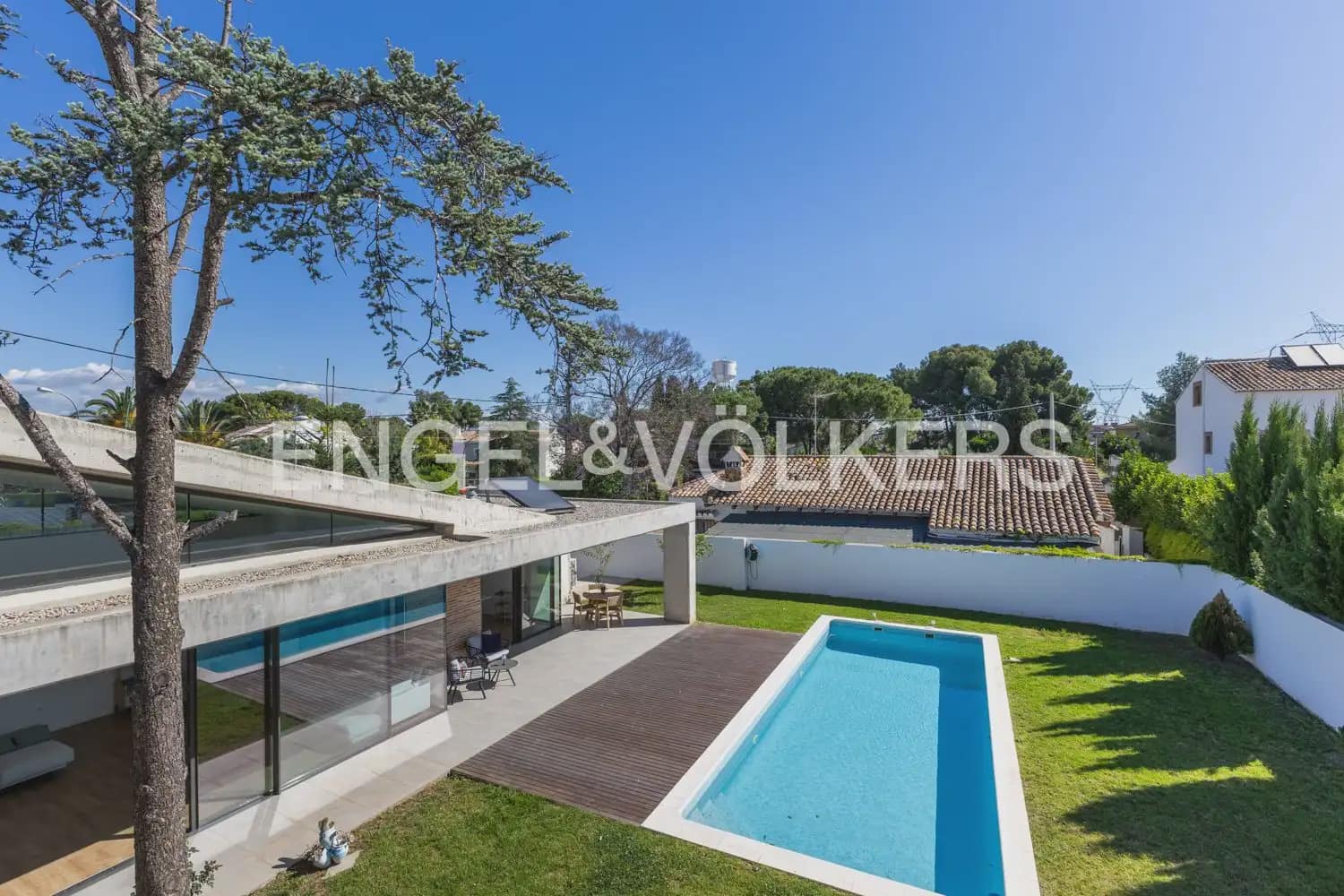 4 soverom Villa til salgs i L'Eliana med svømmebasseng garasje - € 1 190 000 (Ref: 9898300)