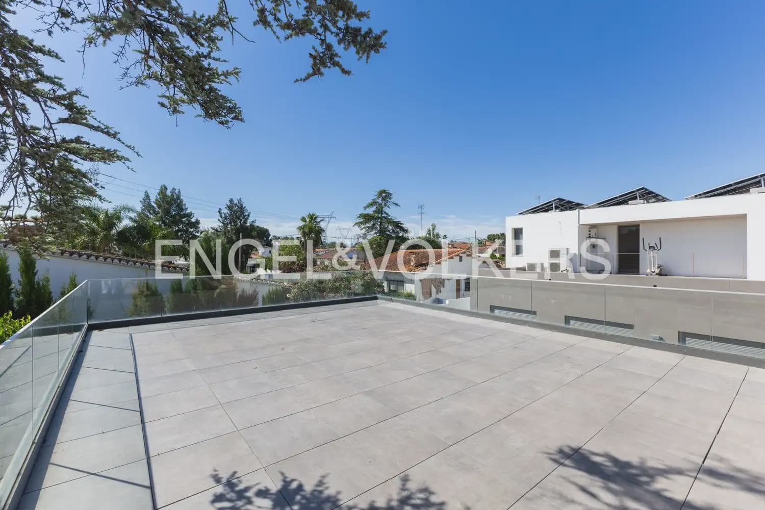 4 soverom Villa til salgs i L'Eliana med svømmebasseng garasje - € 1 190 000 (Ref: 9898300)