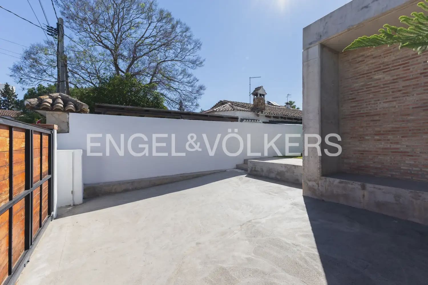 4 soverom Villa til salgs i L'Eliana med svømmebasseng garasje - € 1 190 000 (Ref: 9898300)