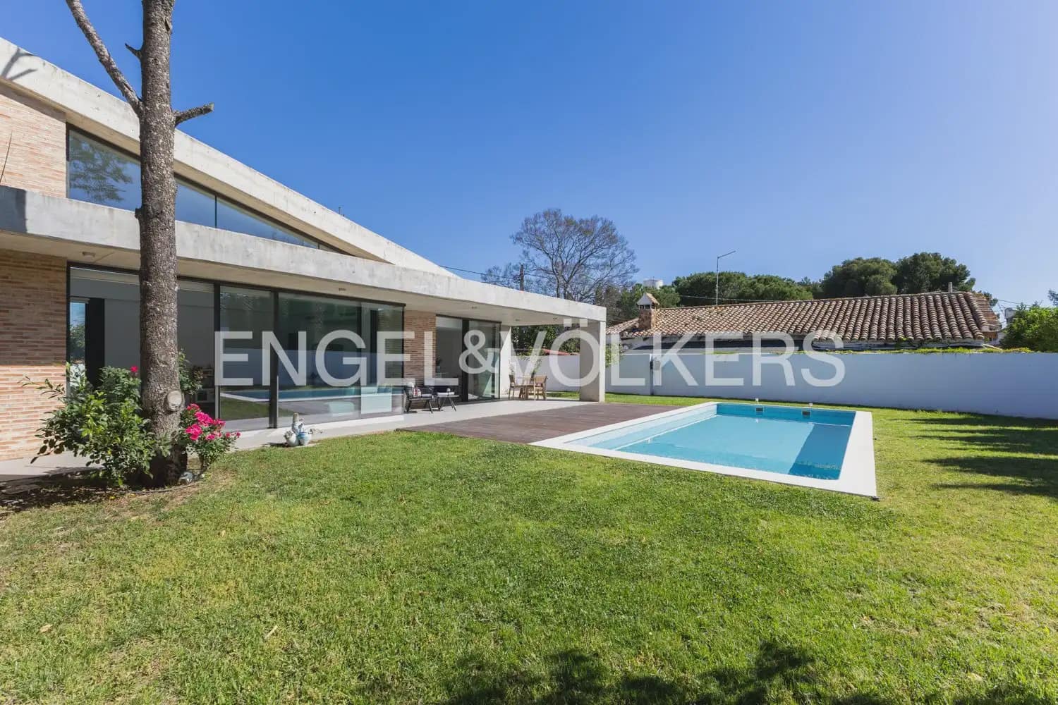 4 soverom Villa til salgs i L'Eliana med svømmebasseng garasje - € 1 190 000 (Ref: 9898300)