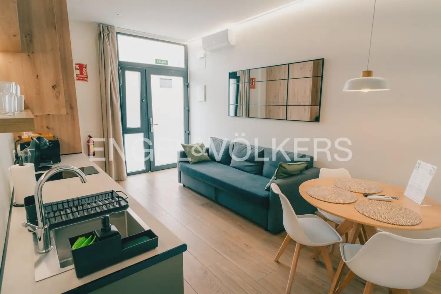 1 sovrum Vind till salu i Valencia stad - 175 000 € (Ref: 9898301)