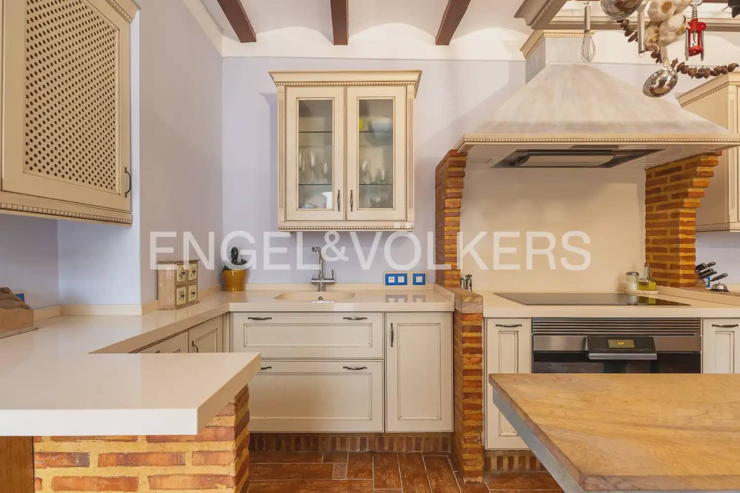 6 slaapkamer Huis te koop in Xativa - € 695.000 (Ref: 9898302)