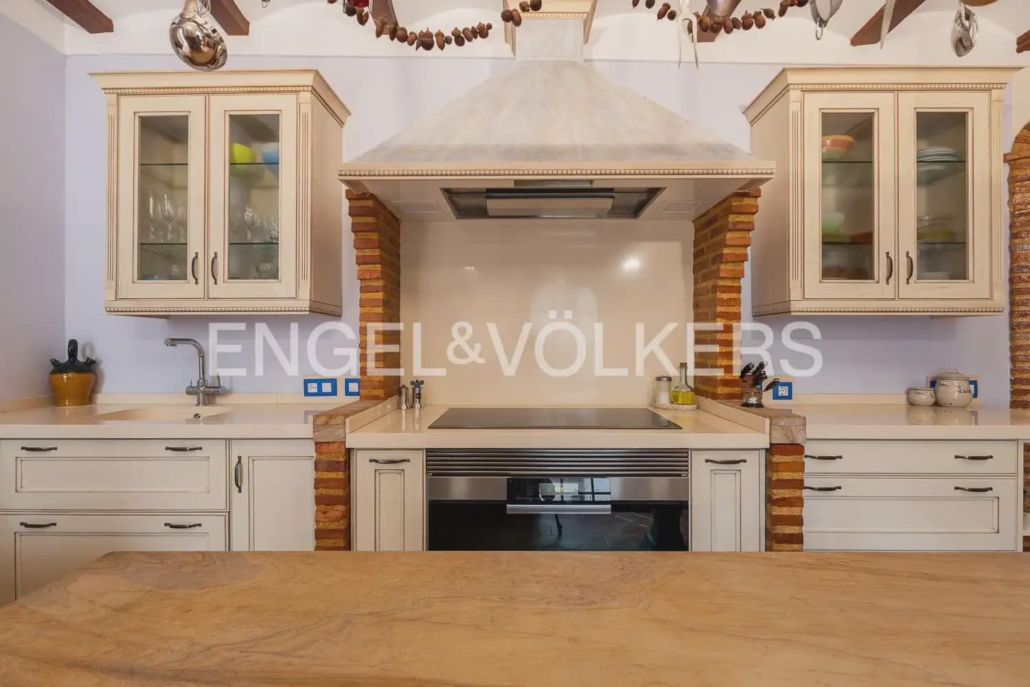 6 slaapkamer Huis te koop in Xativa - € 695.000 (Ref: 9898302)