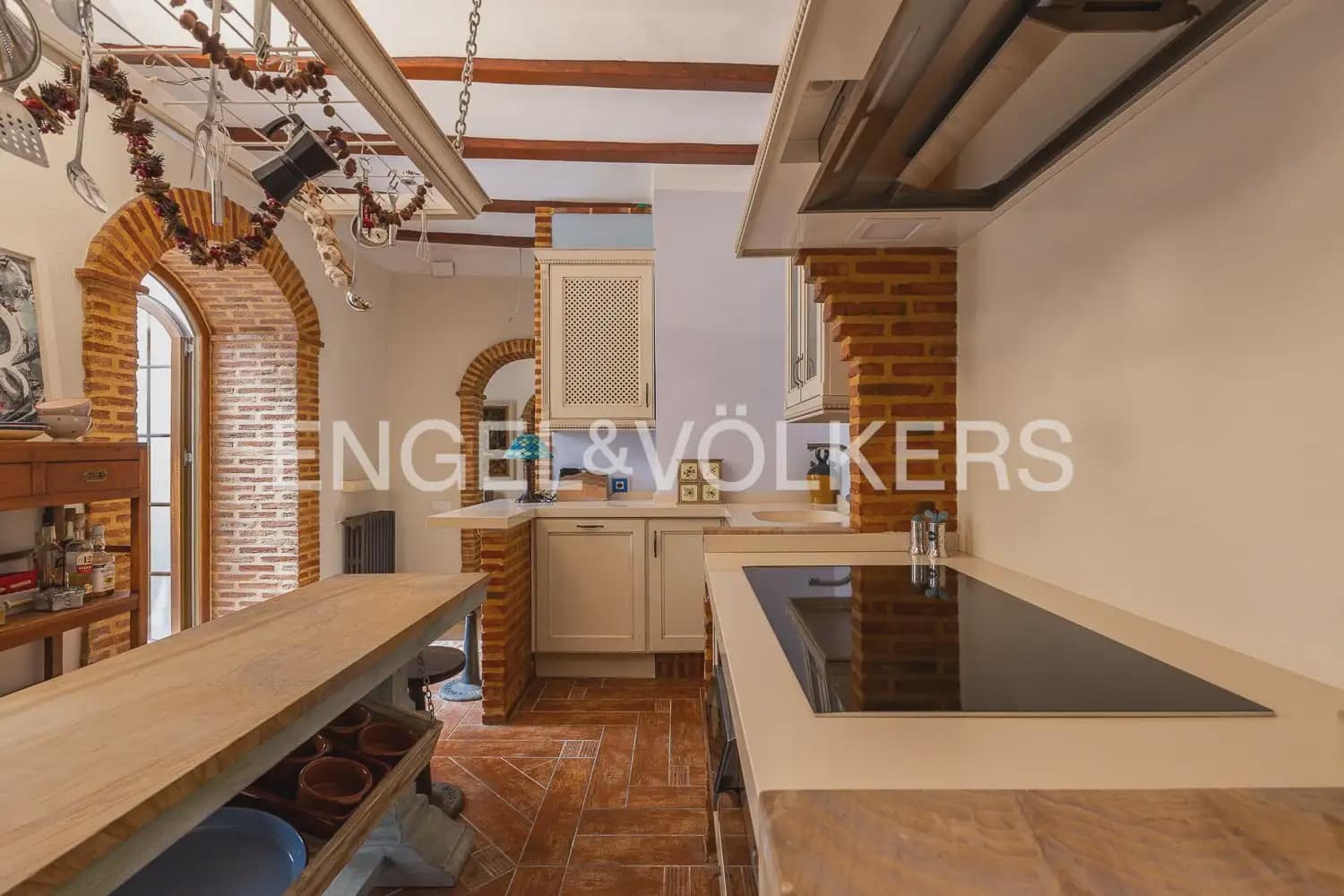 6 slaapkamer Huis te koop in Xativa - € 695.000 (Ref: 9898302)