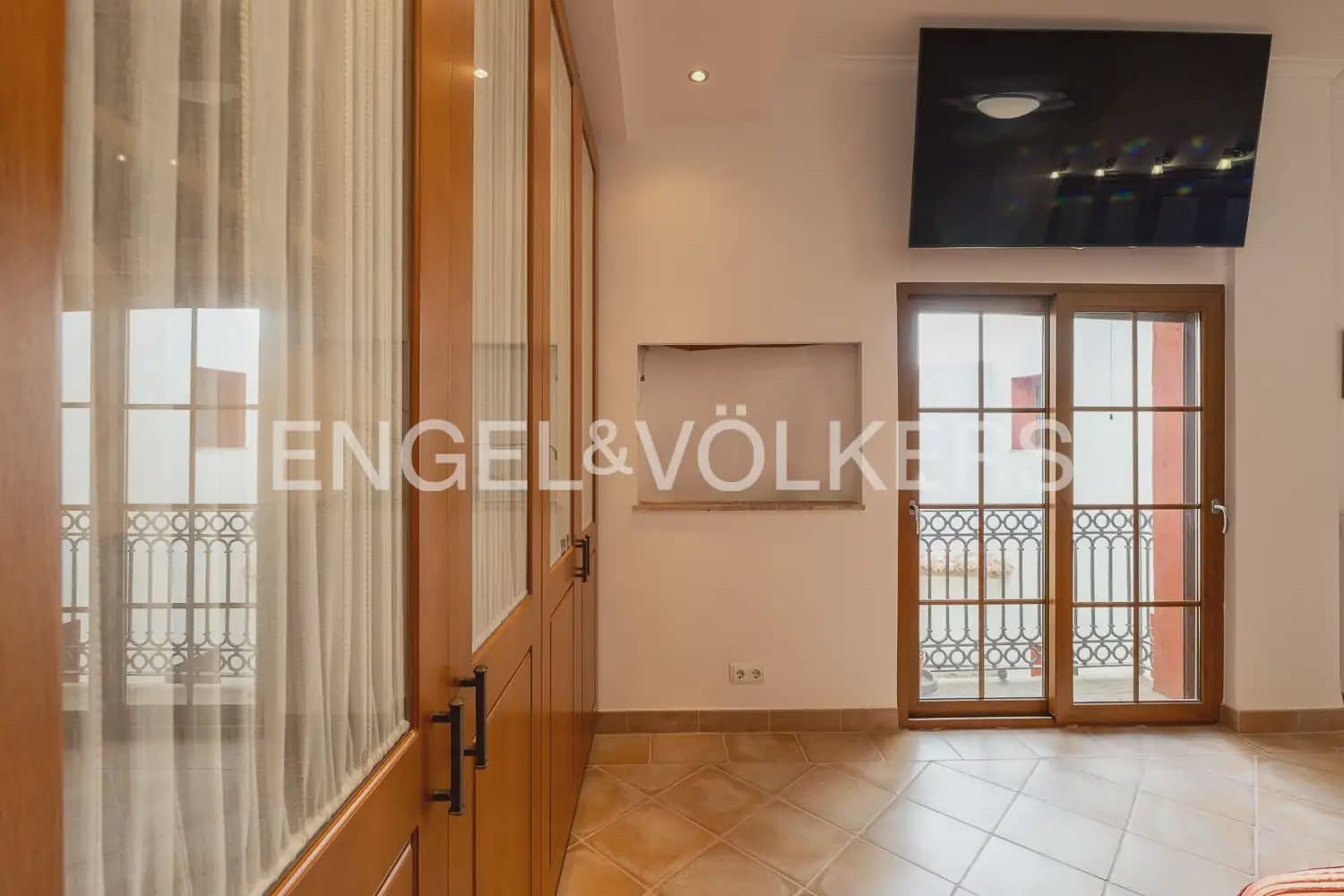 6 slaapkamer Huis te koop in Xativa - € 695.000 (Ref: 9898302)