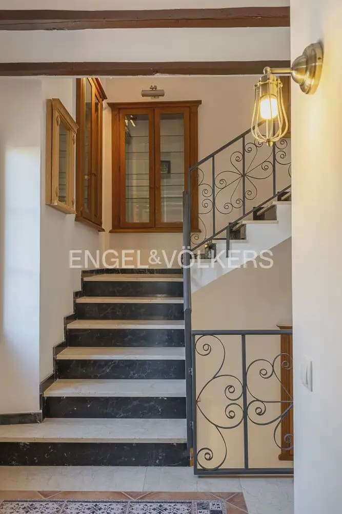 6 slaapkamer Huis te koop in Xativa - € 695.000 (Ref: 9898302)