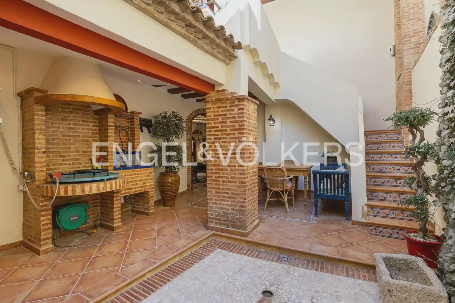 6 slaapkamer Huis te koop in Xativa - € 695.000 (Ref: 9898302)