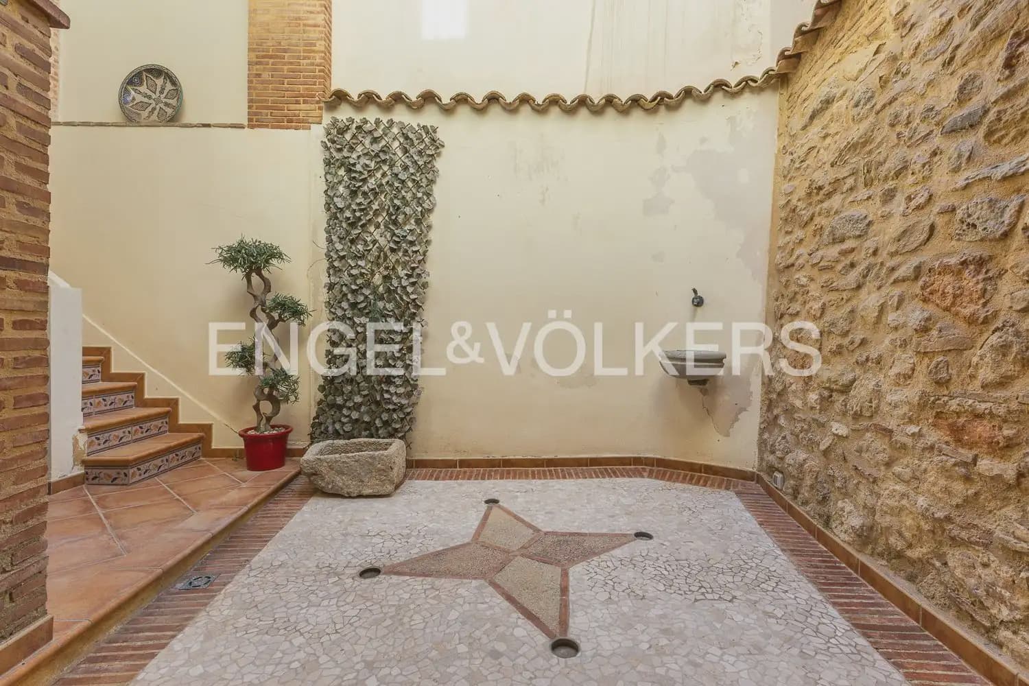 6 slaapkamer Huis te koop in Xativa - € 695.000 (Ref: 9898302)