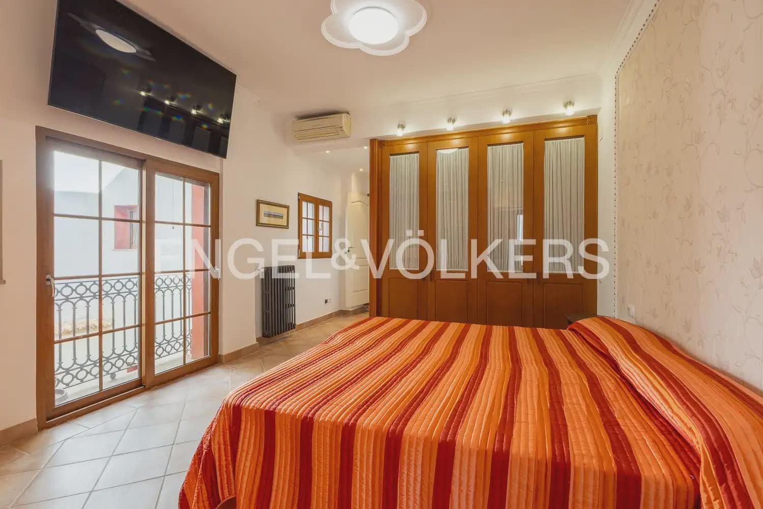 6 slaapkamer Huis te koop in Xativa - € 695.000 (Ref: 9898302)