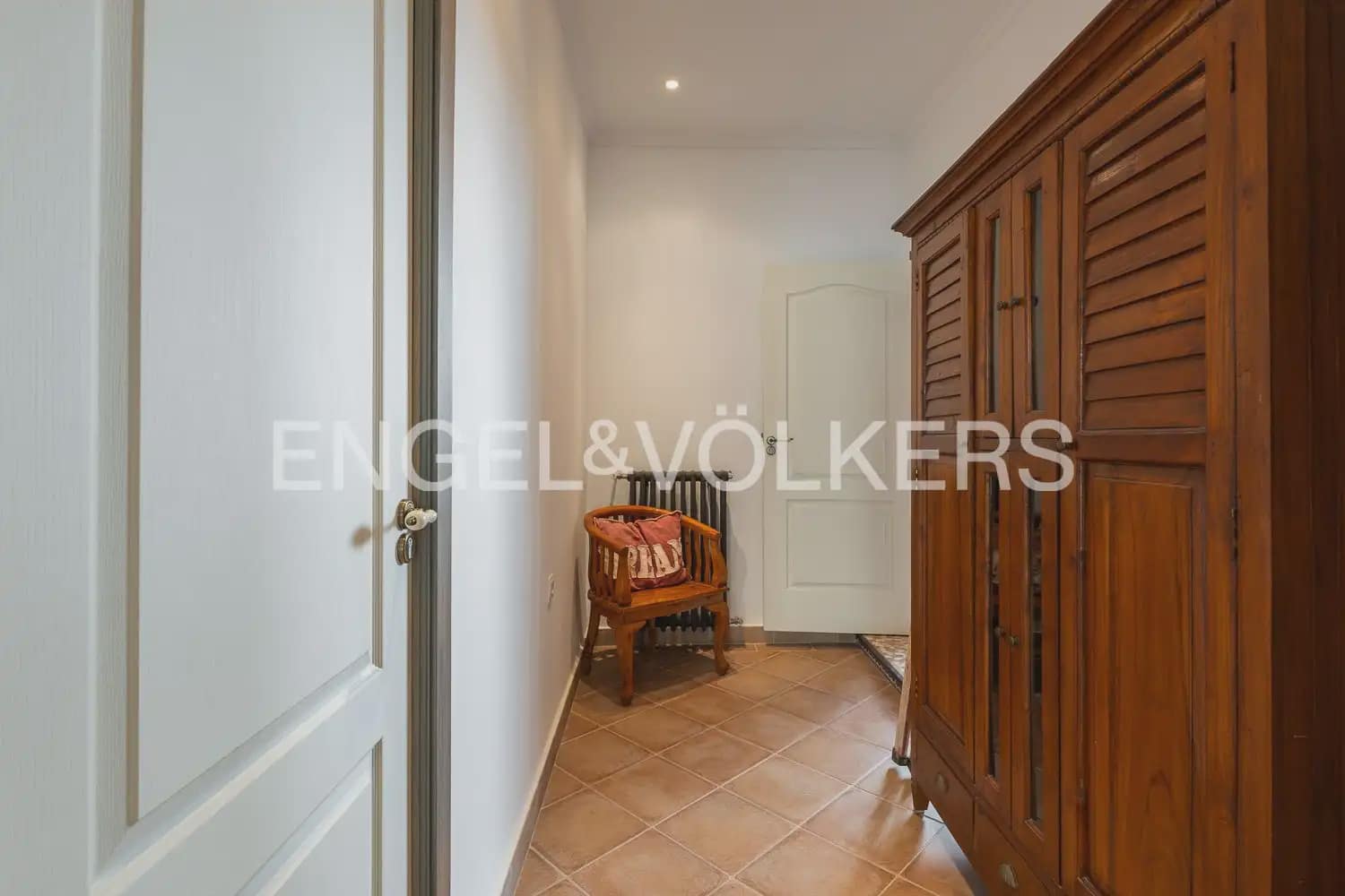 6 slaapkamer Huis te koop in Xativa - € 695.000 (Ref: 9898302)