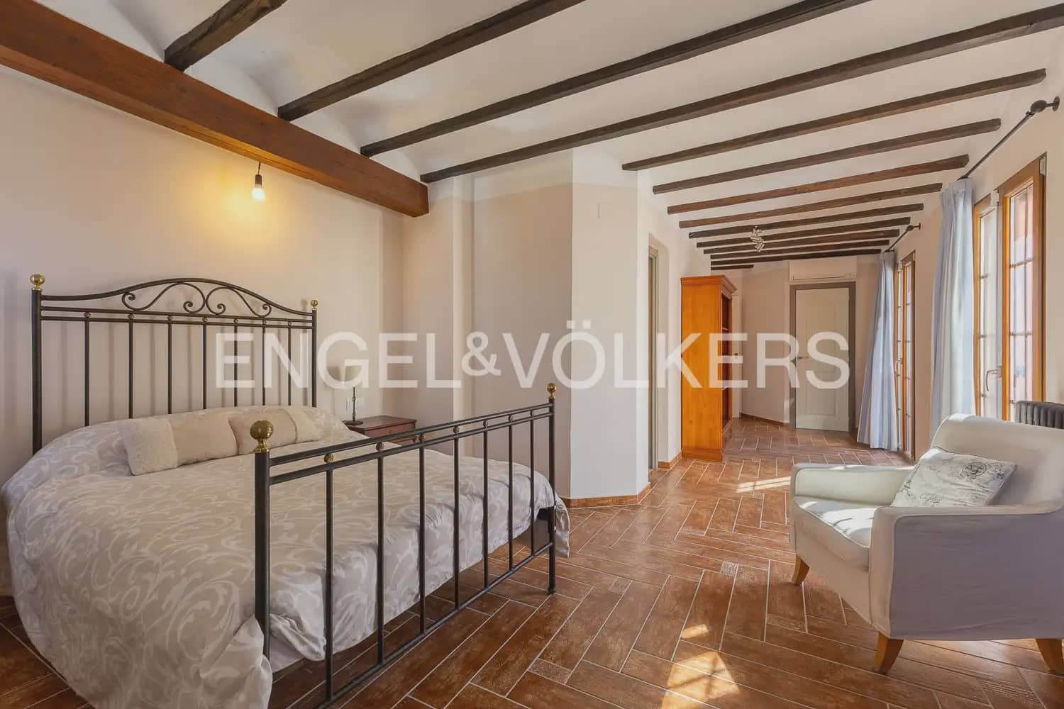 6 slaapkamer Huis te koop in Xativa - € 695.000 (Ref: 9898302)