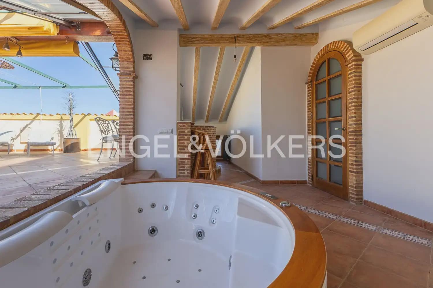 6 slaapkamer Huis te koop in Xativa - € 695.000 (Ref: 9898302)
