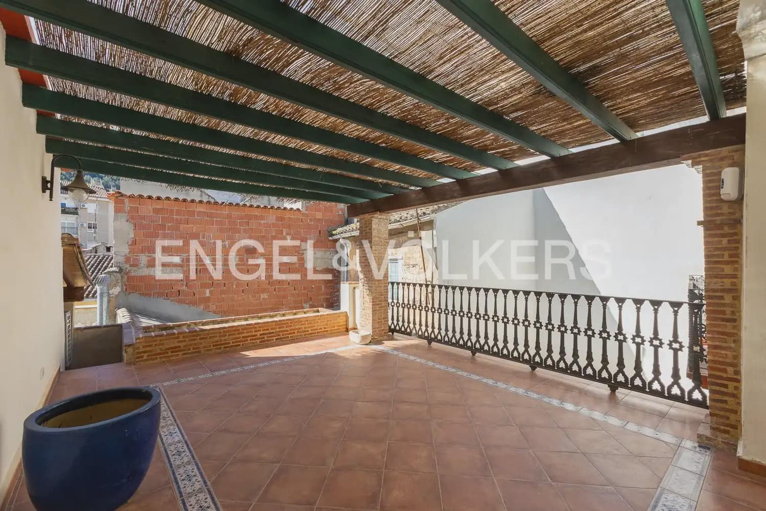 6 slaapkamer Huis te koop in Xativa - € 695.000 (Ref: 9898302)