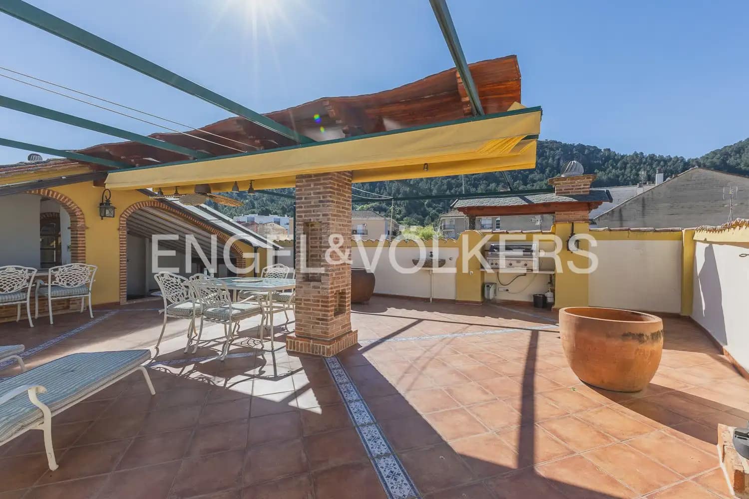 6 slaapkamer Huis te koop in Xativa - € 695.000 (Ref: 9898302)