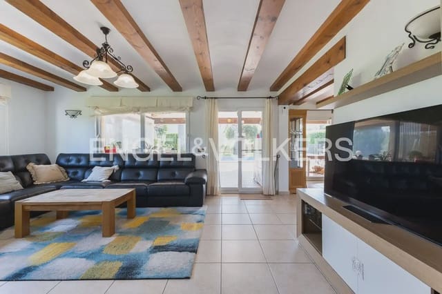 7 bedroom Villa for sale in Partides comunes - Adsubia, Javea / Xàbia with pool garage - € 1,390,000 (Ref: 9898303)