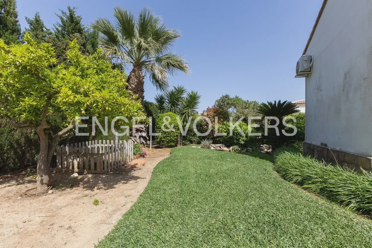 7 bedroom Villa for sale in Javea / Xabia with pool garage - € 1,390,000 (Ref: 9898303)