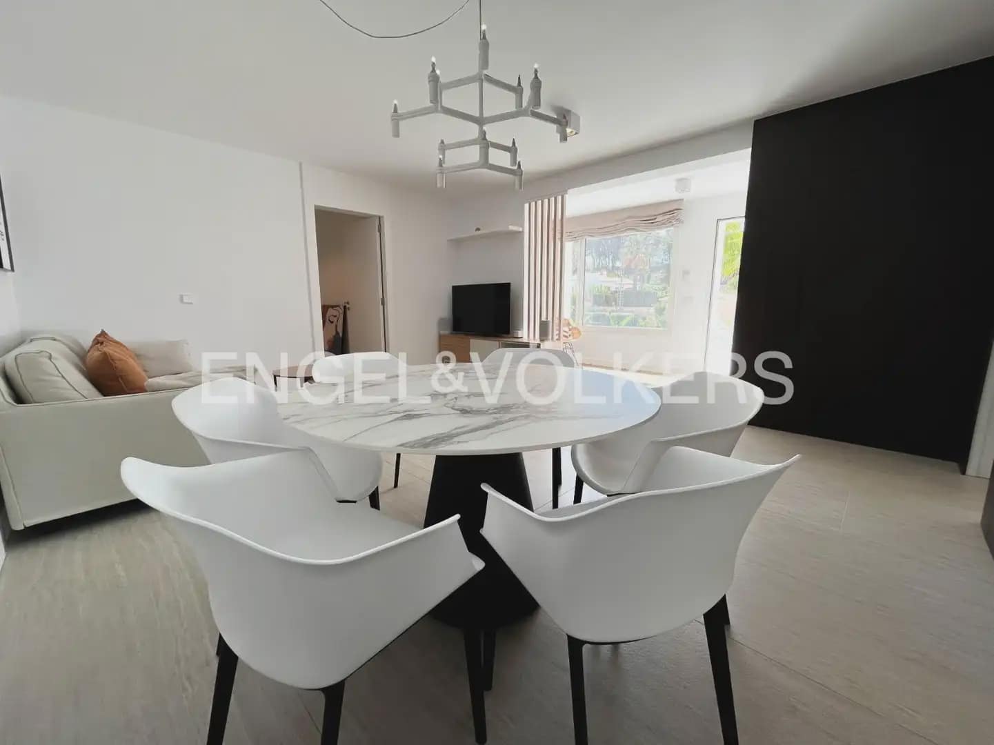 5 slaapkamer Villa te huur in Javea / Xabia met zwembad garage - € 5.300 (Ref: 9898304)