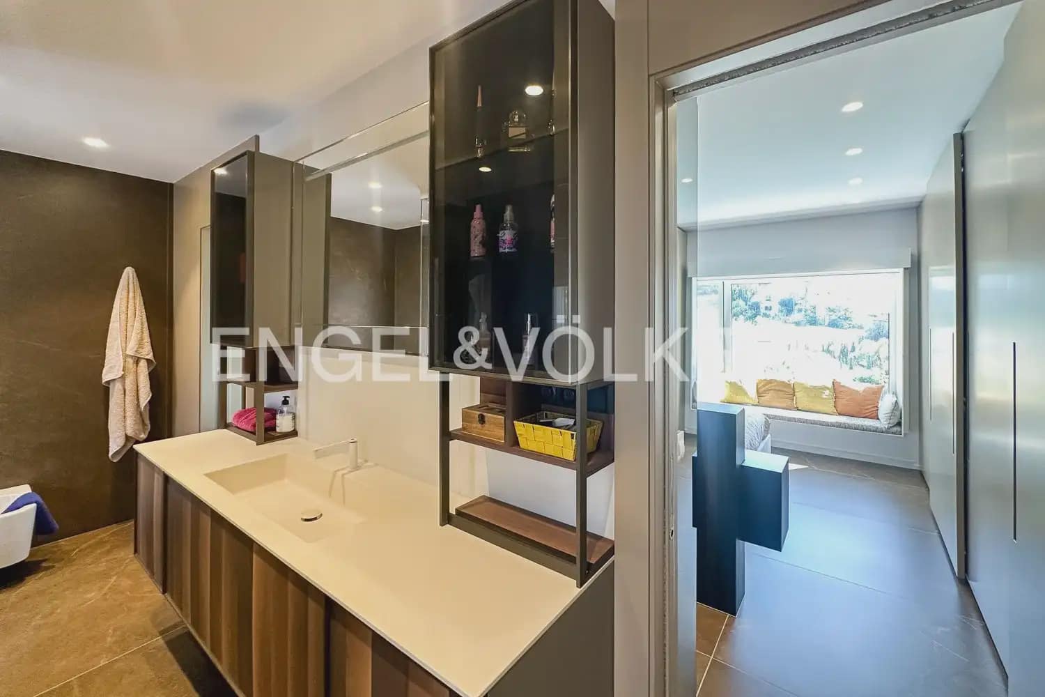 5 slaapkamer Villa te huur in Javea / Xabia met zwembad garage - € 5.300 (Ref: 9898304)
