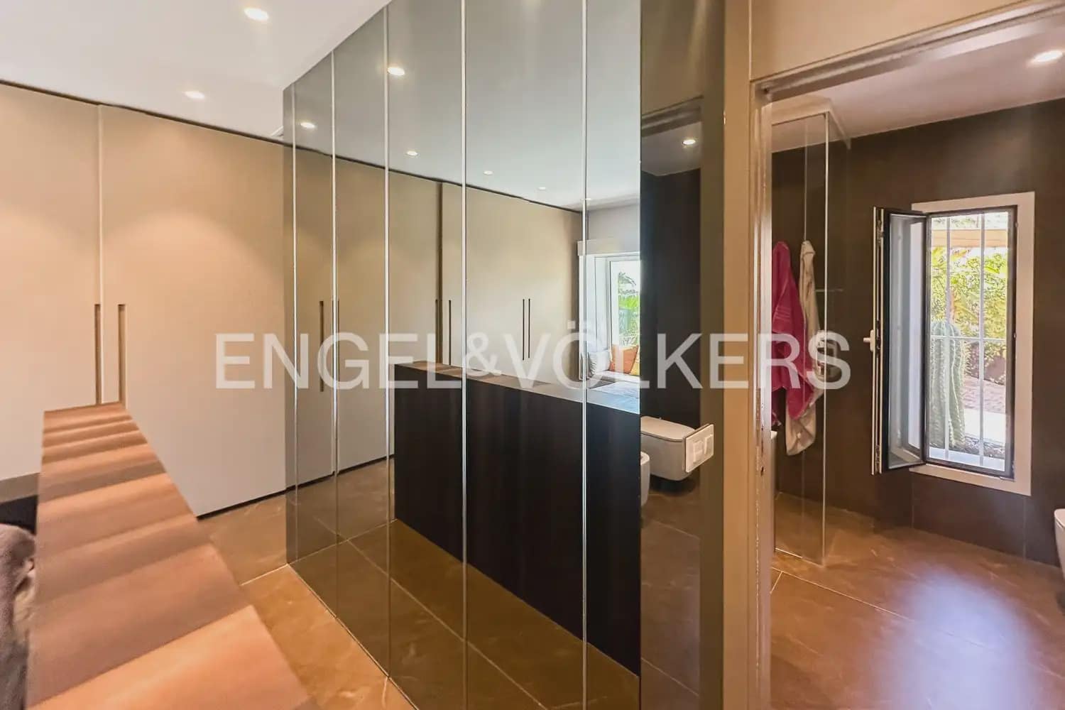 5 slaapkamer Villa te huur in Javea / Xabia met zwembad garage - € 5.300 (Ref: 9898304)
