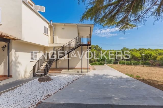 9 soveværelse Villa til salg i El Vedat de Torrente, Torrent med swimmingpool garage - € 799.000 (Ref: 9898305)