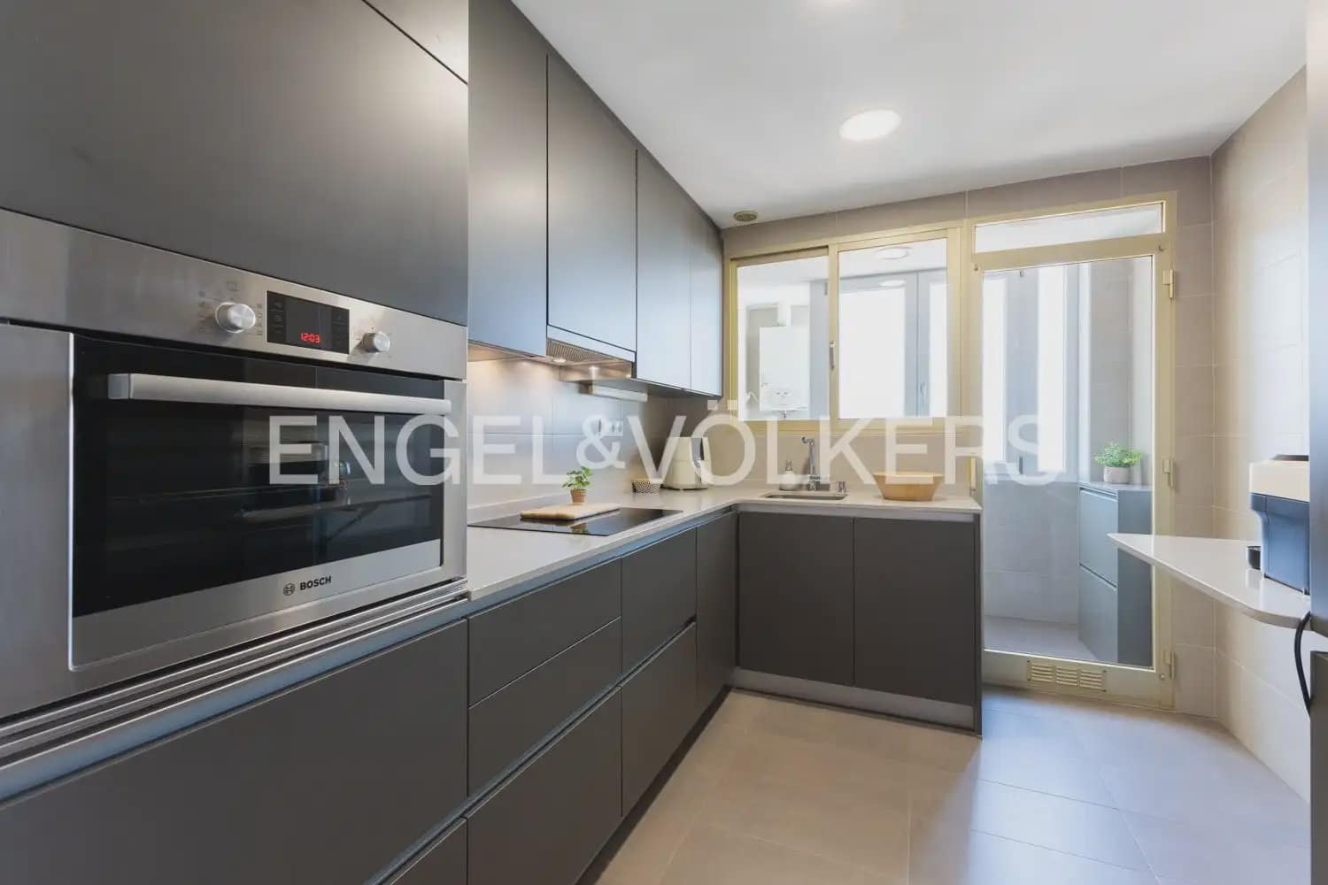 3 sypialnia Penthouse na sprzedaż w Castello de la Plana - 275 000 € (Ref: 9898306)