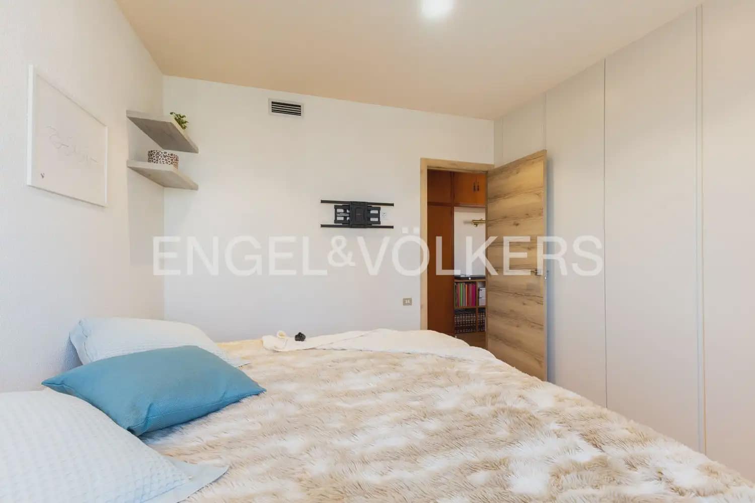 3 sypialnia Penthouse na sprzedaż w Castello de la Plana - 275 000 € (Ref: 9898306)