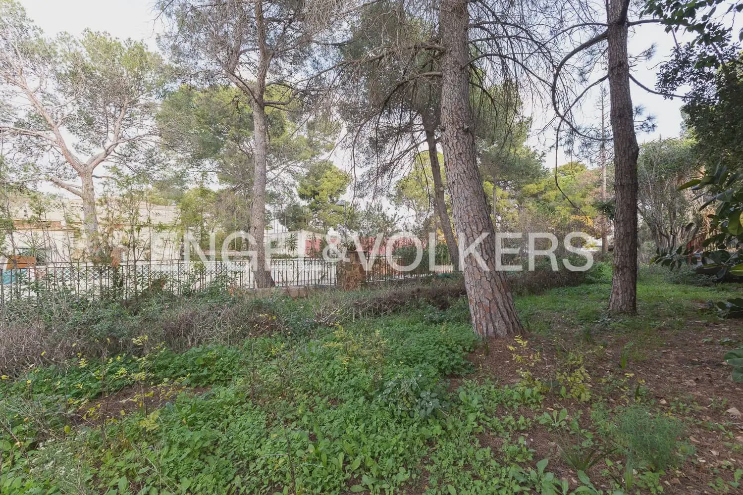 5 soverom Villa til salgs i Paterna med svømmebasseng - € 950 000 (Ref: 9898307)