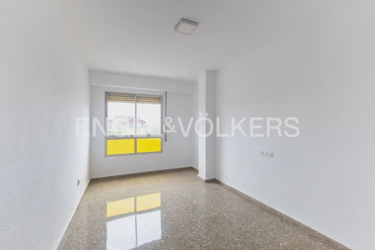 4 Zimmer Penthouse zu vermieten in Valencia Stadt - 1.750 € (Ref: 9898309)